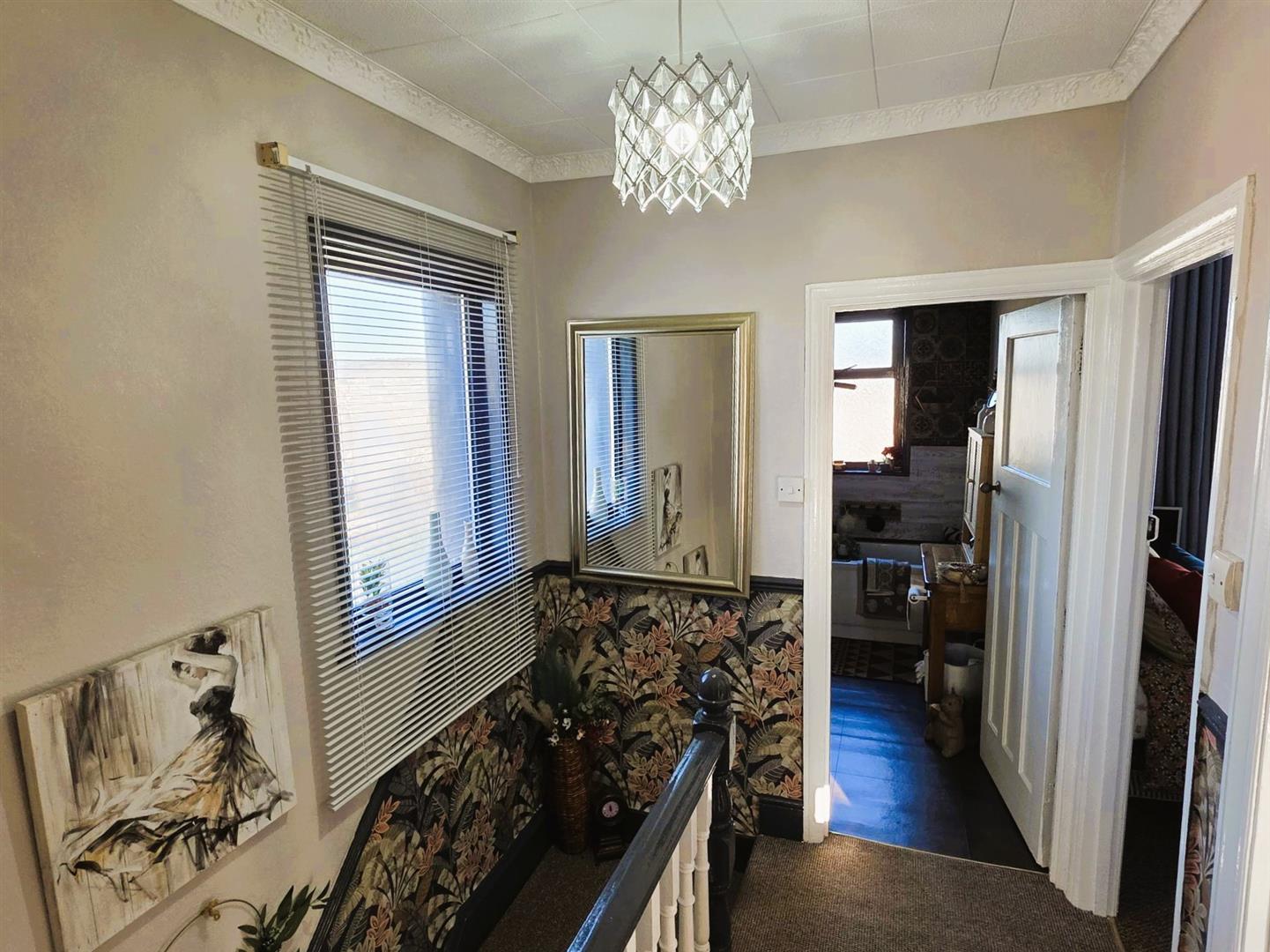 Stebonheath Terrace, Llanelli, SA15 1NE